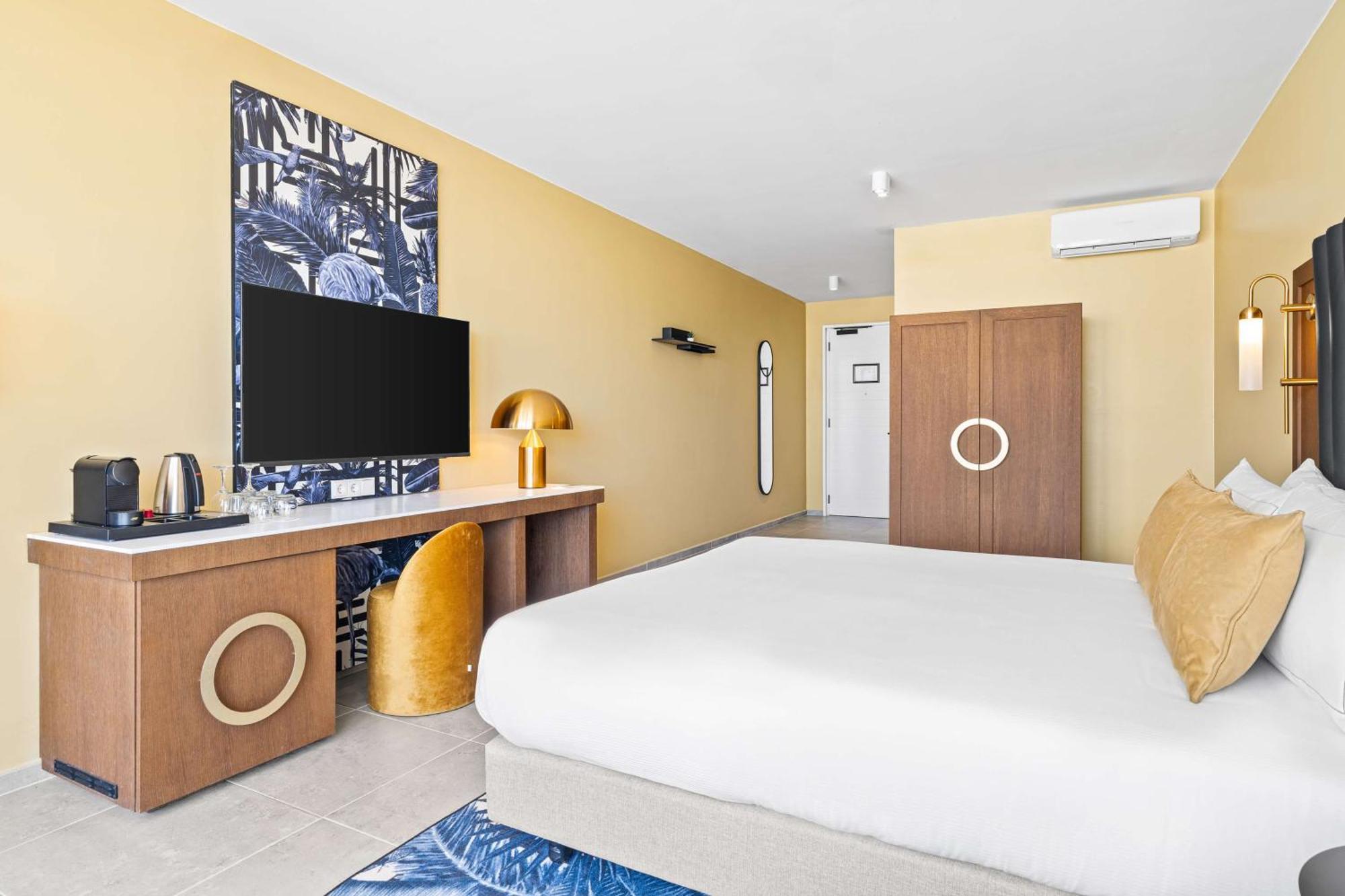 The Rif At Mangrove Beach Corendon Curacao All-Inclusive, Curio By Hilton วิลเลมสตัด ภายนอก รูปภาพ